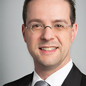 Daniel Briesemann - Rohstoffanalyse, Commerzbank