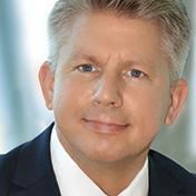 Uwe Treckmann - Investmentstrategie Private Kunden, Commerzbank