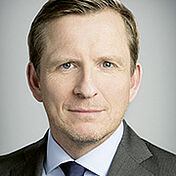Thomas Becker - Investmentstrategie Private Kunden, Commerzbank