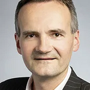 Carsten Fritsch - Rohstoffanalyse, Commerzbank